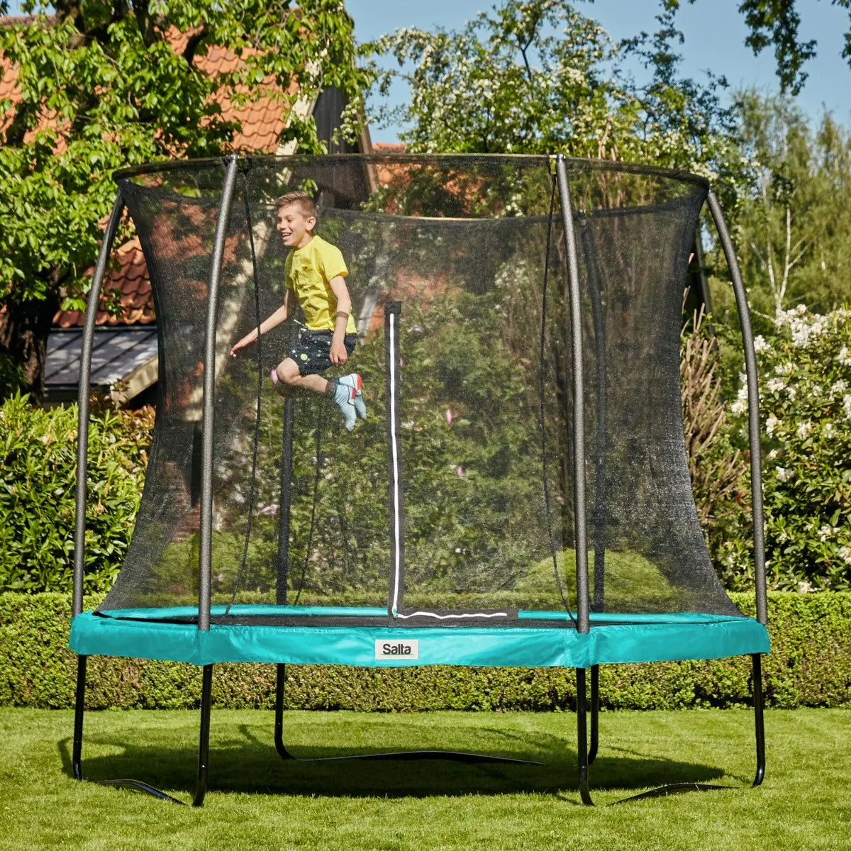 12ft Salta Green Round Comfort Edition Trampoline with Enclosure