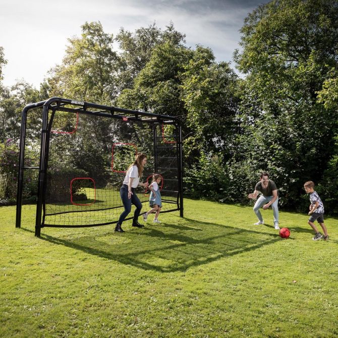 BERG Playbase: Football Goal